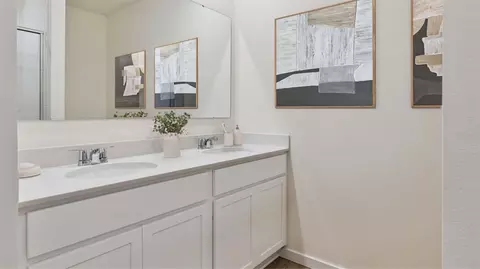 Bath - 3285 Spineywood Dr, Ocoee, FL 34761 photo 1 of 3