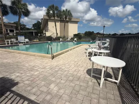 Exterior - 400 E Orlando Ave #1C, Ocoee, FL 34761 photo 6 of 8
