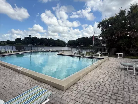 Exterior - 400 E Orlando Ave #1C, Ocoee, FL 34761 photo 4 of 8