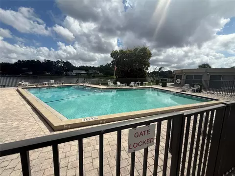 Exterior - 400 E Orlando Ave #1C, Ocoee, FL 34761 photo 5 of 8