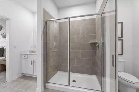 Bath - 1813 Shadow Box Bnd, Saint Cloud, FL 34771 photo 2 of 2
