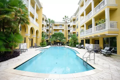 860 N Orange Ave #213, Orlando, FL 32801