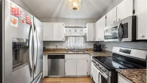 291 Pine Arbor Dr, Orlando, FL 32825