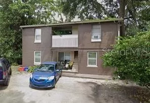 811 NE 20th St #A & B, Gainesville, FL 32641