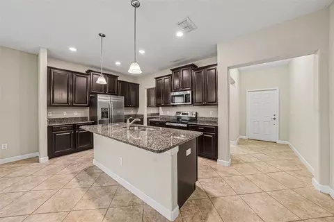 Kitchen - 11809 Twilight Darner Pl, Riverview, FL 33569 photo 2 of 2