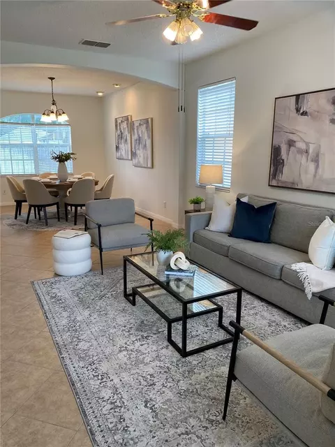 2008 Chapman Oaks Dr, Oviedo, FL 32765
