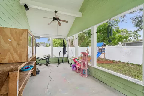 Exterior - 3102 Garden Ct, Saint Cloud, FL 34769 photo 3 of 4