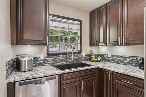 Kitchen - 3102 Garden Ct, Saint Cloud, FL 34769 photo 2 of 3