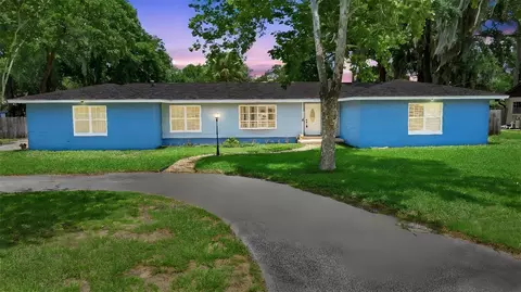 3955 SE 17th St, Ocala, FL 34471