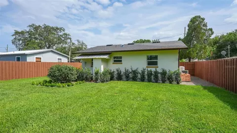 Exterior - 10541 3rd Ave, Ocoee, FL 34761 photo 9 of 17