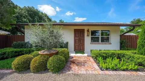 Exterior - 10541 3rd Ave, Ocoee, FL 34761 photo 2 of 17