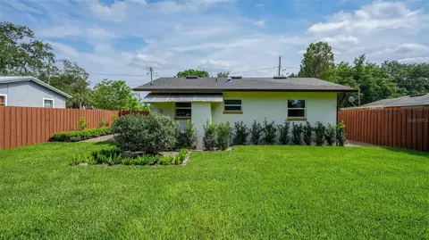 Exterior - 10541 3rd Ave, Ocoee, FL 34761 photo 8 of 17