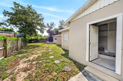 Exterior - 71 Fairview Ave, Ormond Beach, FL 32174 photo 7 of 11