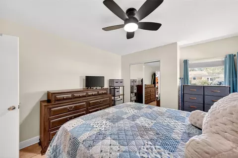 Bedroom - 71 Fairview Ave, Ormond Beach, FL 32174 photo 6 of 6