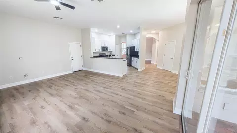 Living - 2835 Migliara Ln, Ocoee, FL 34761 photo 4 of 9