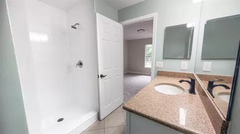 Bath - 2835 Migliara Ln, Ocoee, FL 34761 photo 8 of 8
