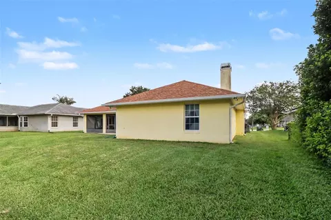 Exterior - 2236 Summer Raye Ct, Saint Cloud, FL 34772 photo 4 of 9