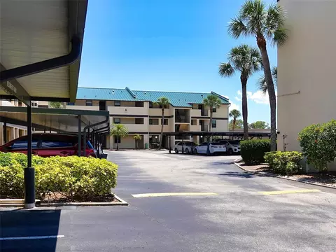 2395 Harbor Blvd #203, Port Charlotte, FL 33952