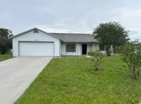 1591 Malaluka St, Deltona, FL 32725