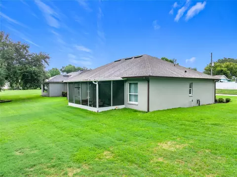 Exterior - 300 E Geneva St, Ocoee, FL 34761 photo 6 of 8