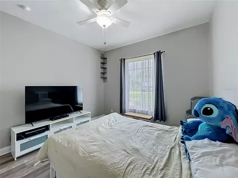 Bedroom - 300 E Geneva St, Ocoee, FL 34761 photo 3 of 5