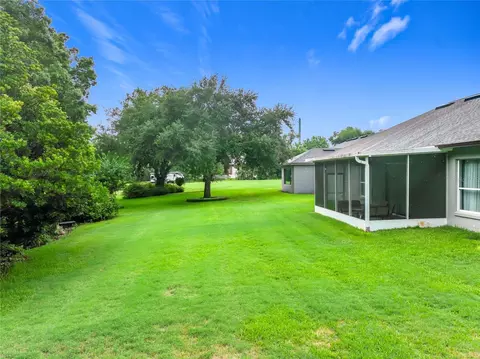 Exterior - 300 E Geneva St, Ocoee, FL 34761 photo 7 of 8