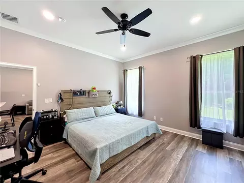 Bedroom - 300 E Geneva St, Ocoee, FL 34761 photo 4 of 5