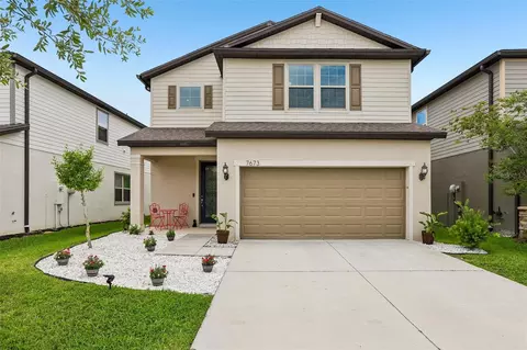 7673 Yale Harbor Dr, Wesley Chapel, FL 33545