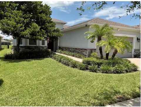 560 Adenmore Ter, Deland, FL 32724