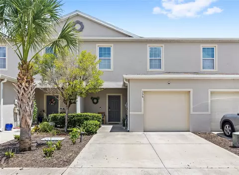 356 Arbor Lakes Dr, Davenport, FL 33896