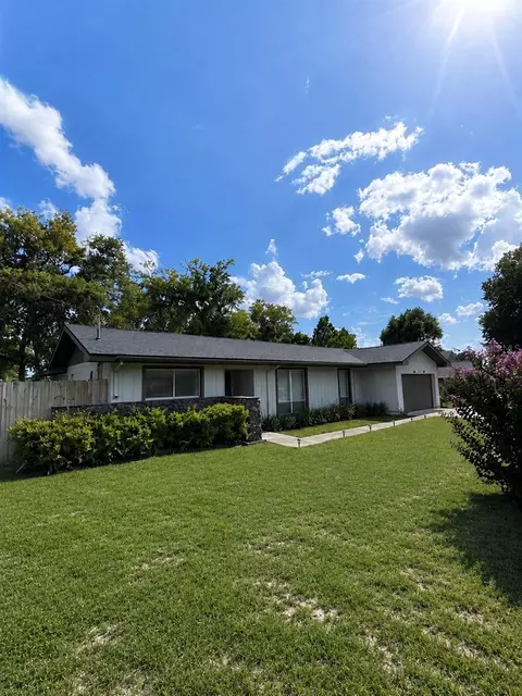 2746 Mendelin St, Apopka, FL 32703