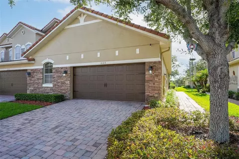 Exterior - 2125 Velvet Leaf Dr, Ocoee, FL 34761 photo 2 of 8