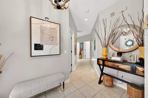 Entry Way - 2125 Velvet Leaf Dr, Ocoee, FL 34761 photo 1 of 6