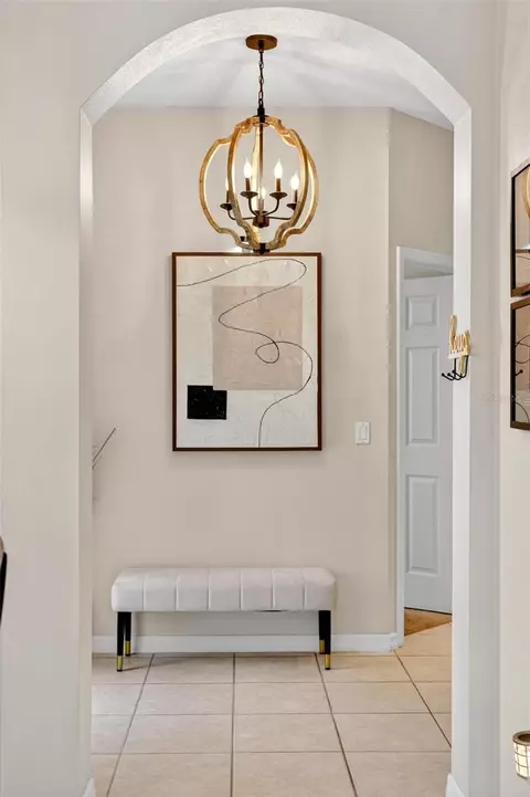 Entry Way - 2125 Velvet Leaf Dr, Ocoee, FL 34761 photo 4 of 6