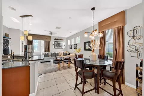 Dining - 2125 Velvet Leaf Dr, Ocoee, FL 34761 photo 3 of 3