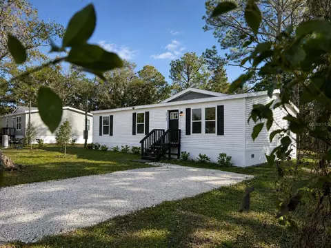 18104 Nicholas Ave, Brooksville, FL 34604