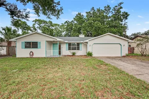 959 Sand Crest Dr, Port Orange, FL 32127