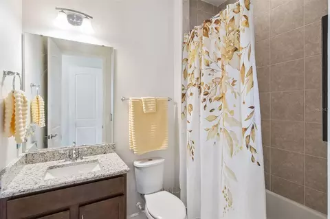 Bath - 2777 Southland St, Saint Cloud, FL 34772 photo 2 of 3