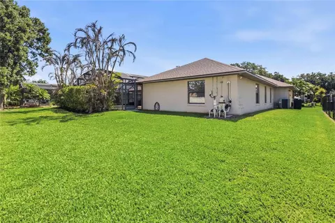 Exterior - 122 Lena Ann Dr, Saint Cloud, FL 34771 photo 12 of 14