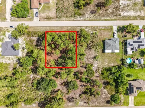 722 Manuel St E, Lehigh Acres, FL 33974