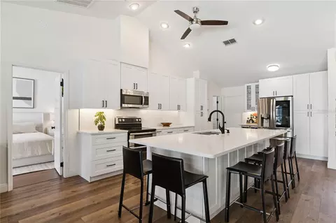 Kitchen - 400 S Cumberland Ave, Ocoee, FL 34761 photo 5 of 5