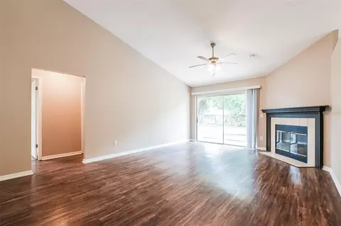 Living - 337 Mantis Loop, Apopka, FL 32703 photo 1 of 2