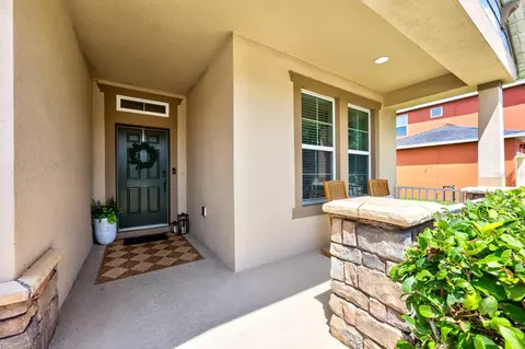 Exterior - 4062 Brookshire Cir, Eustis, FL 32736 photo 5 of 6