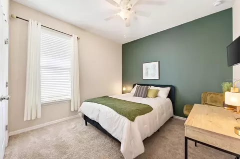 Bedroom - 4062 Brookshire Cir, Eustis, FL 32736 photo 3 of 4