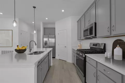 Kitchen - 1824 Shadow Box Bnd, Saint Cloud, FL 34771 photo 3 of 3
