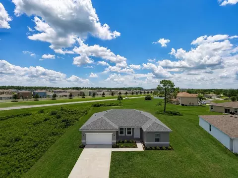 237 Cimarron Dr, Kissimmee, FL 34759