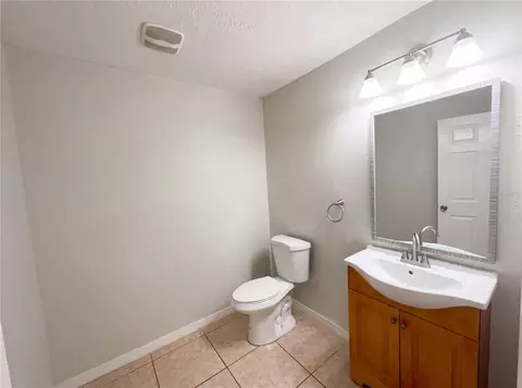 Bath - 1801 Missouri Ave, Saint Cloud, FL 34769 photo 1 of 3