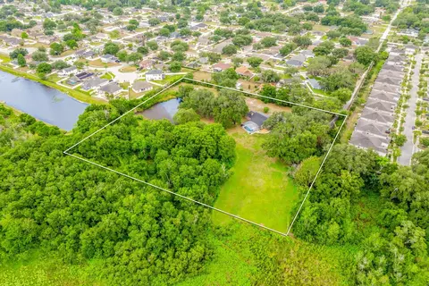View/Area - 1600 E 10th St, Saint Cloud, FL 34771 photo 2 of 9