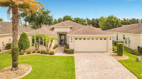 27132 Roanoke Dr, Leesburg, FL 34748