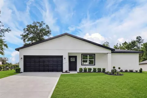 8135 N Tiny Lily Dr, Citrus Springs, FL 34434